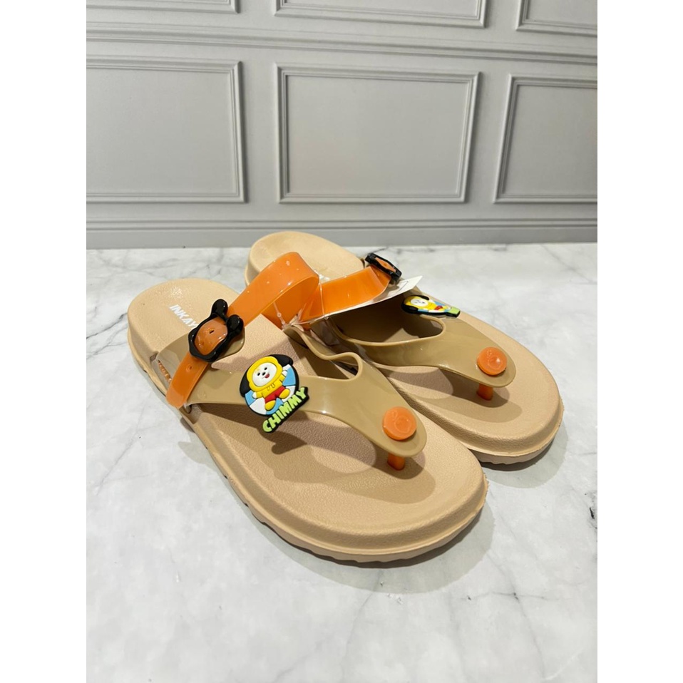 YK3016-1 Sandal Jepit Anak Perempuan / Cewek Tanggung Motif BT21 Merek Inkayni Ukuran 30-35