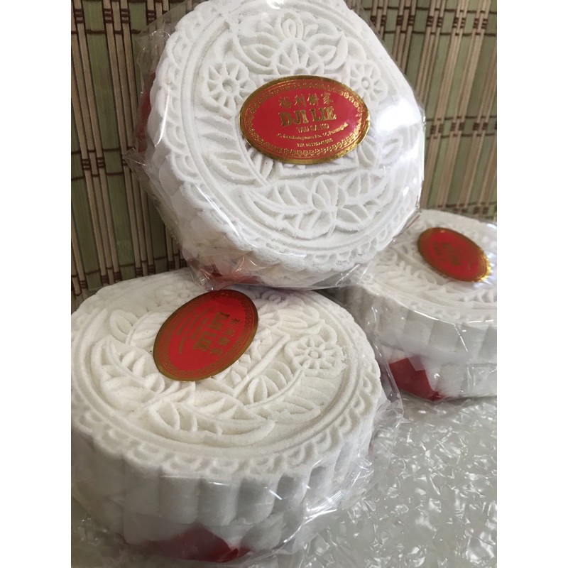 Kue Bulan Tausako Original Uk.Kecil Dji Lie Pemangkat / Phak Ko Kacang Hijau Phak Koh Nyiet Koh