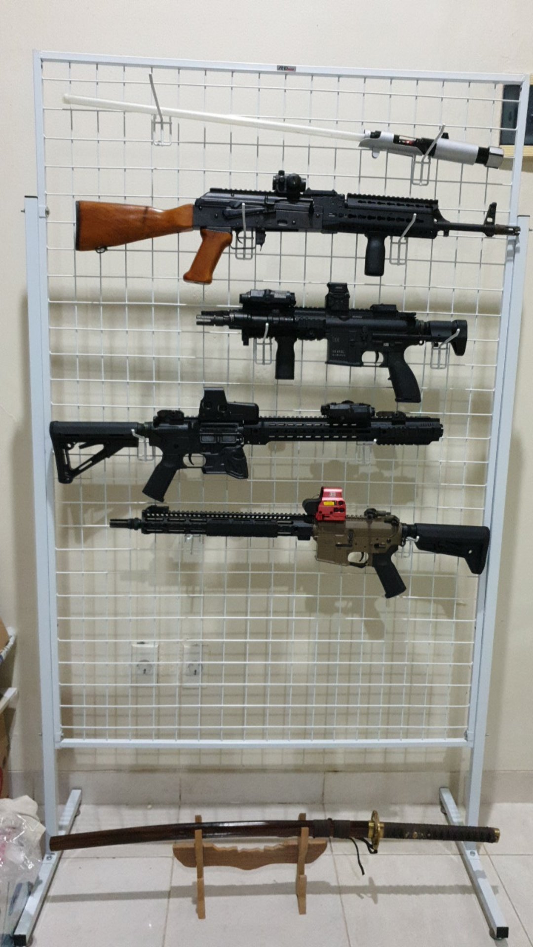 Rak Mundo Uk 100 X 150cm Ram Bingkai Display Cantolan Aksesoris Wire Grid Anddisplay