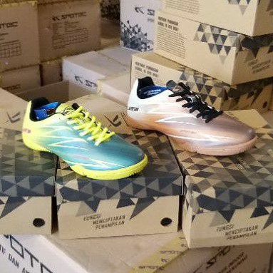 SPOTEC SEPATU FUTSAL FLAREON INDOOR