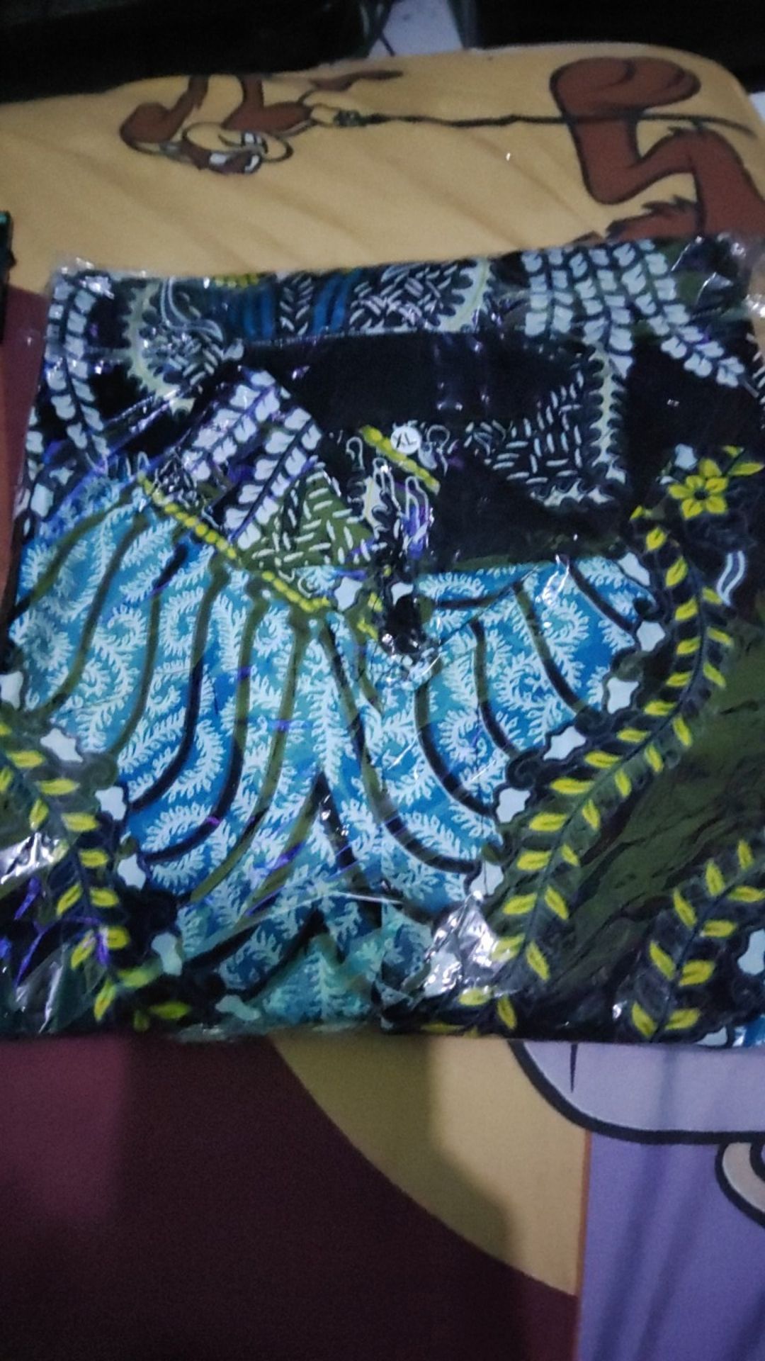 Distro Batik Hrb026 - Couple Atasan Batik Pria Dan Wanita - Batik Pendek Motif Kenongo Tosca
