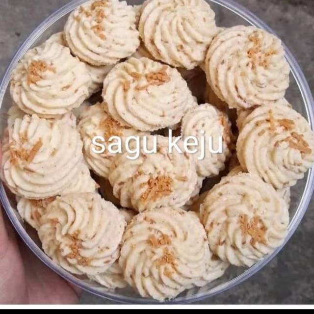 

Kue sagu keju