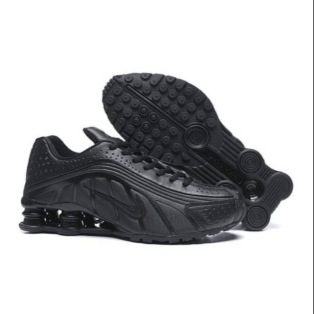 nike r4 shox mens