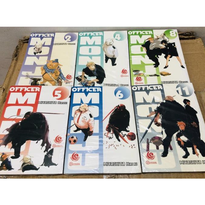 Buku komik officer monju satuan