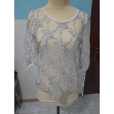 Outer Atasan Wanita Brukat Putih Branded New