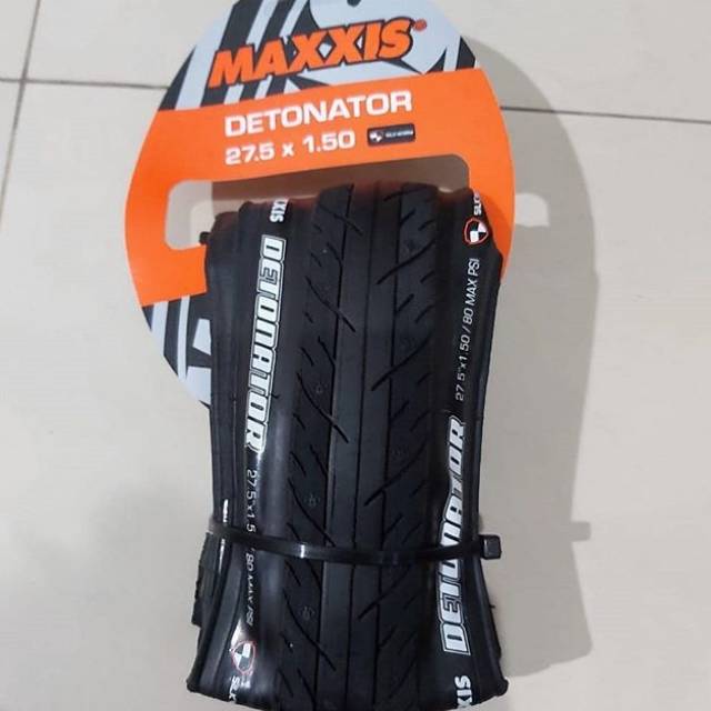 BAN LUAR FOLDING MAXXIS DETONATOR 27.5 x 1.50