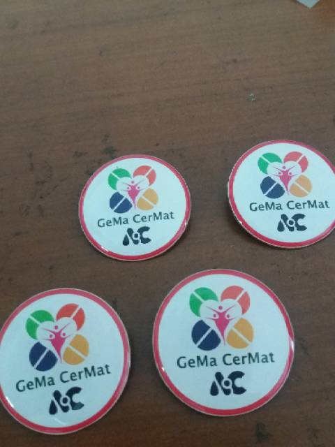 PIN BULAT APOTEKER GEMA CERMAT