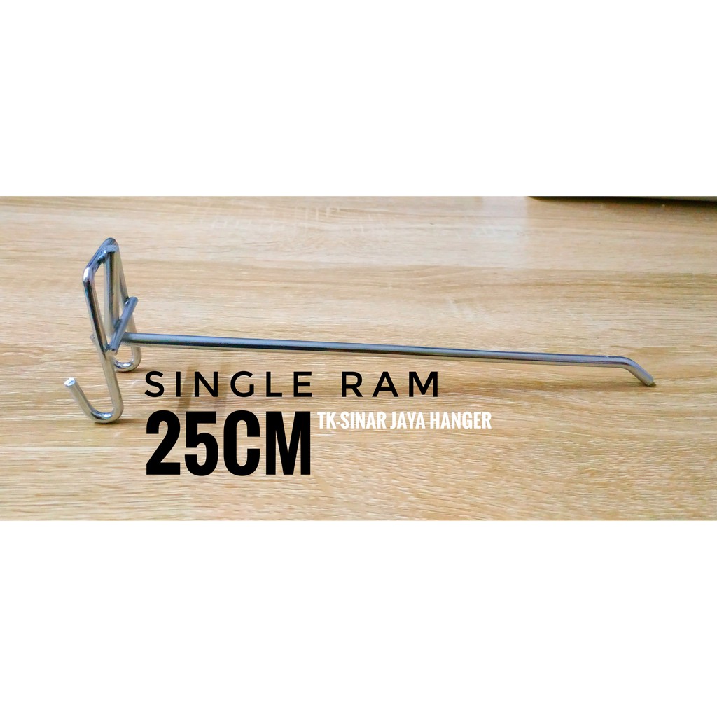 Single Ram 25 CM Bahan dari besi stainles steel