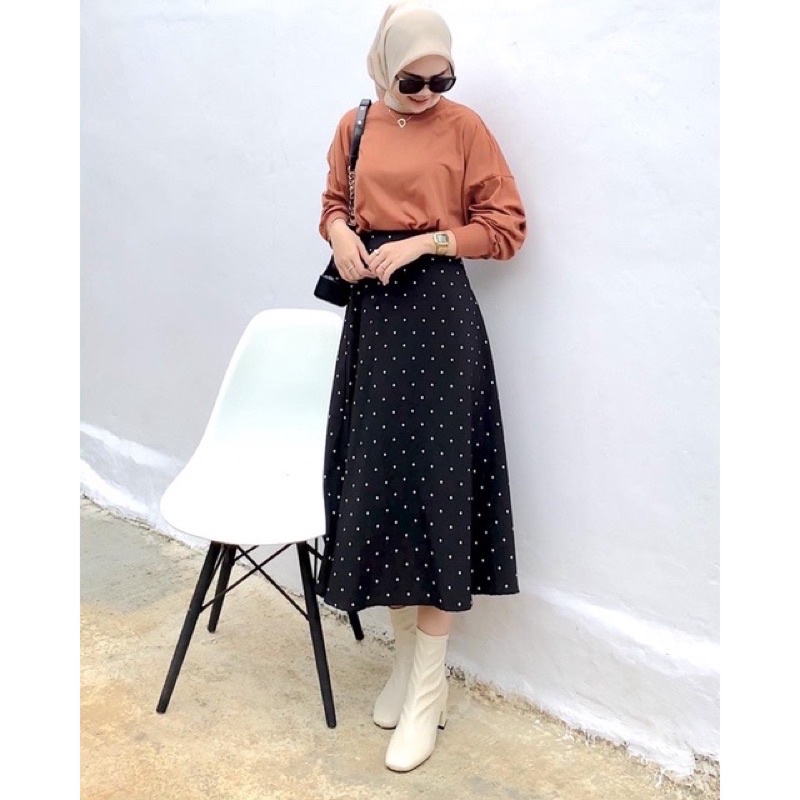 ‼️READY‼️BASIC POLKA SKIRT KOREAN LOOKS POLKADOT KECIL - ROK MOTIF POLKADOT MINI ORI - SKIRT A-LINE HIGHWAIST KOREAN LOOK - A-LINE SKIRT - ROK TARTAN - SPAN TARTAN KOTAK-KOTAK - POLKA FLARE SKIRT - ROK POLKADOT KECIL IMPORT