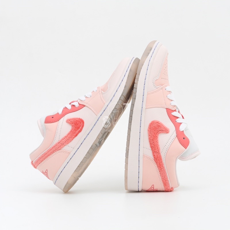 Air Jordan 1 Low Mighty Swooshers Pink