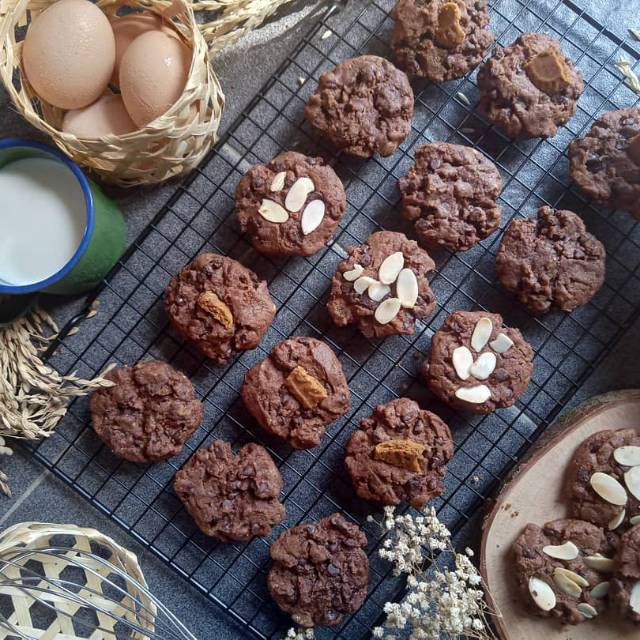 

Chewy n Soft Cookies (6pcs)