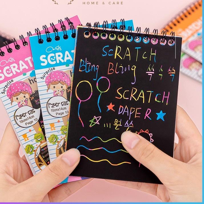 

5.5 MALL/Termurah dan terbaik >>/【5.5 SALE】/Ready Stok/「Terbaik」 Scratch note /Buku Magic Warna Colourful Scratch note kecil /mainan Black Cardboard edukasi [_09]