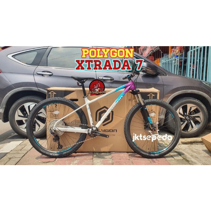 Sepeda MTB Polygon Xtrada 7