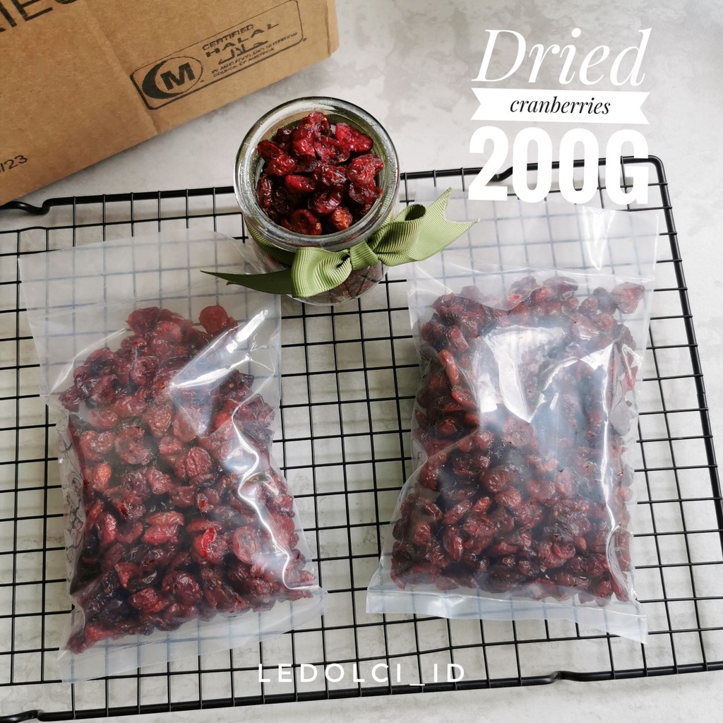 

GRACELAND DRIED CRANBERRIES CRANBERRY KERING SWEETENED 200 GRAM