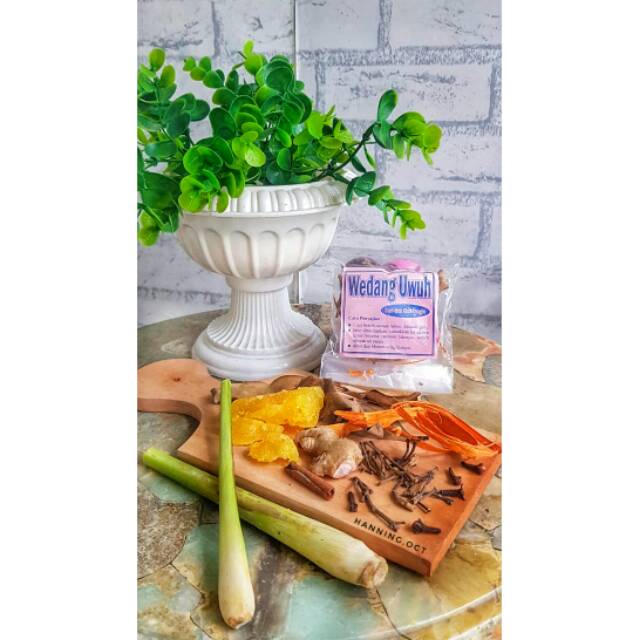 

Minuman Herbal Wedang Uwuh