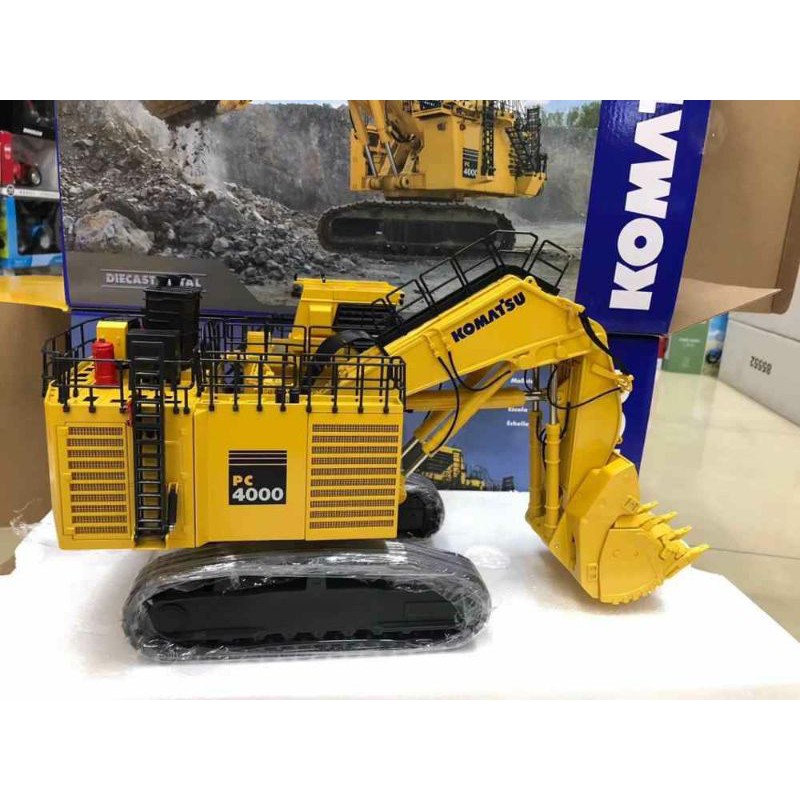 Miniatur Diecast Alat Berat Komatsu Pc4000 Front Shovel Excavator 1 50 Shopee Indonesia