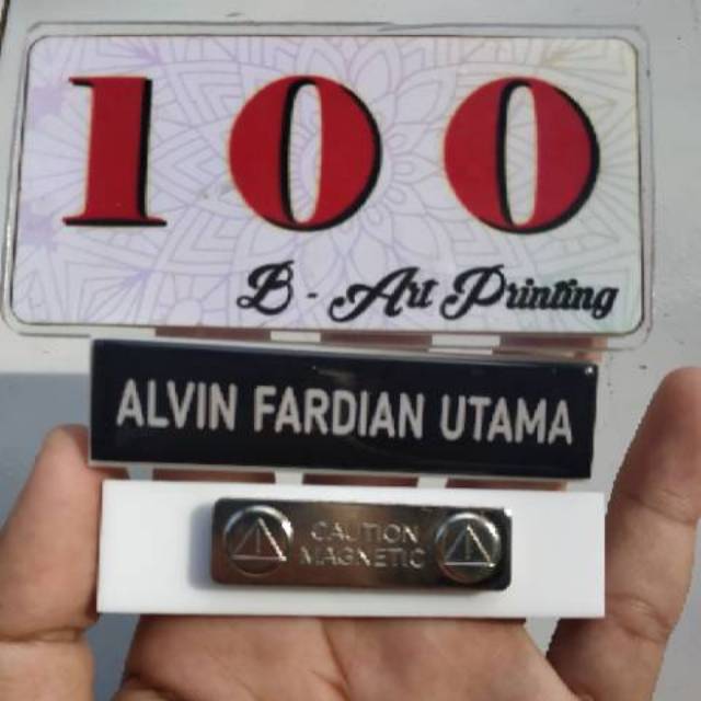 HARGA GROSIR Papan Nama Nama Dada Name Tage Akrilik Resin Magnet