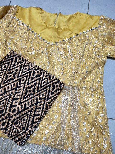 Maura Couple - Sania Ruffle Batik Couple Ori Ndoro Jowi Dnt Garansi Termurah Shopee - Couple Alina