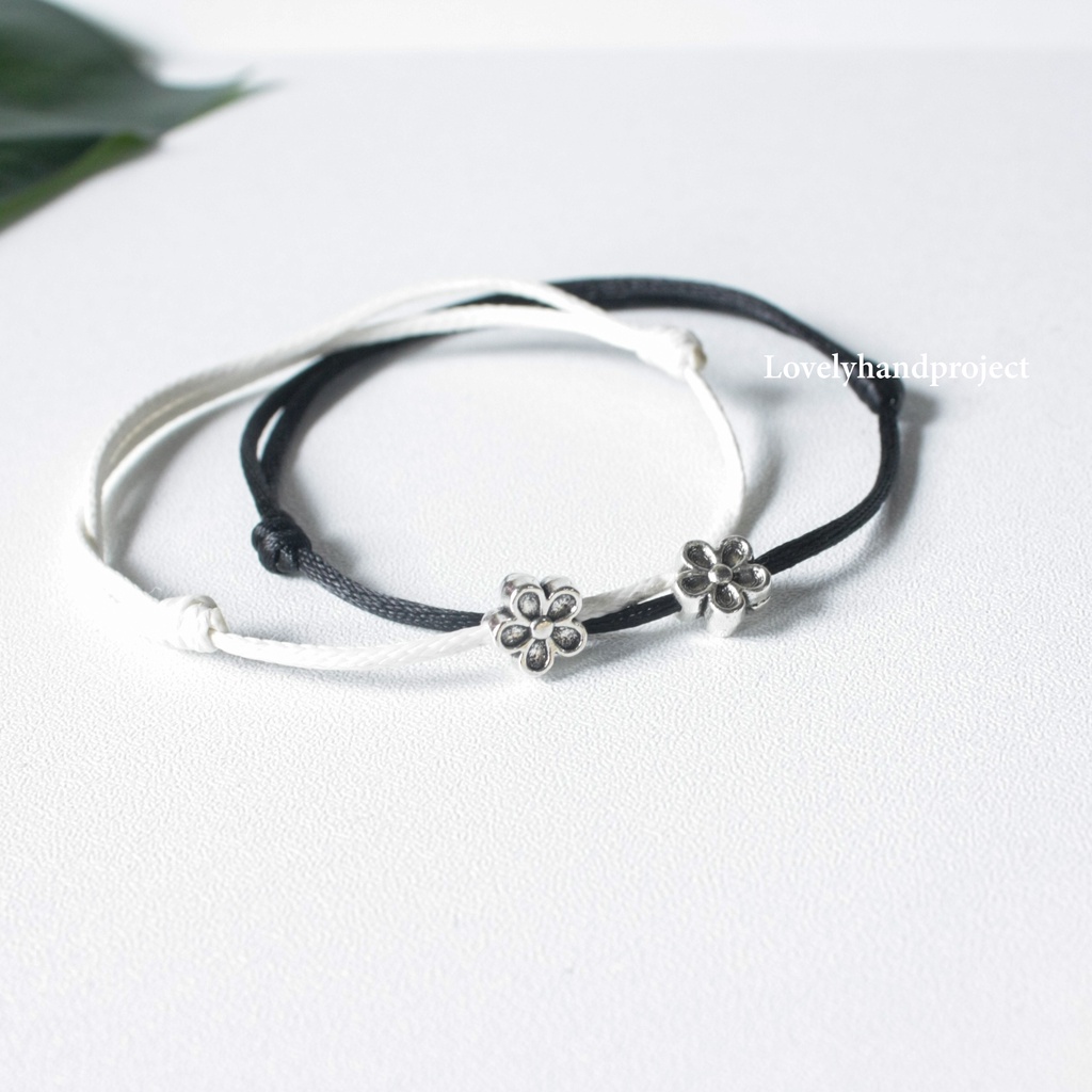 Gelang Tali Simple Couple Bracelet Minimalis Tiny Basic Relief Warna Silver dan Bronze Tali Waterproof one Stripe Etnik Bead Mine And Yours Me and You / Untuk Hadiah gift Kado Persahabatan Ultah Korean Style Racun Shopee Bareng Besty lovelyhandproject