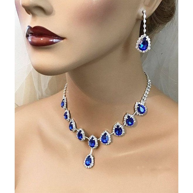 Kalung Bahan Stainless Steel Aksen Zircon Warna Biru Untuk Wanita