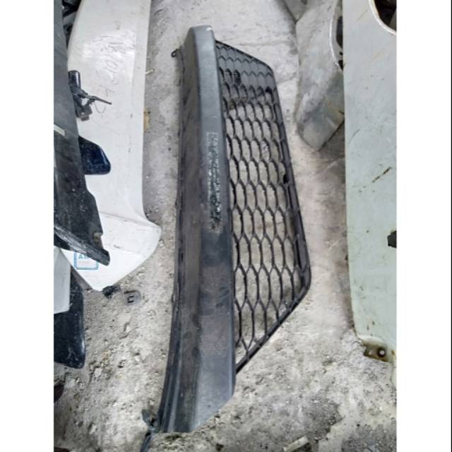 Grill jaring ram bawah bemper depan Honda jazz KG5