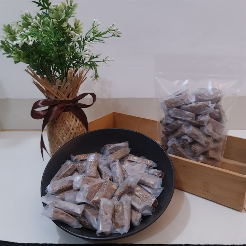 

500 gram tengteng kacang, tengteng kacang JDM, kemasan 500 gram, permen kacang, gula kacang