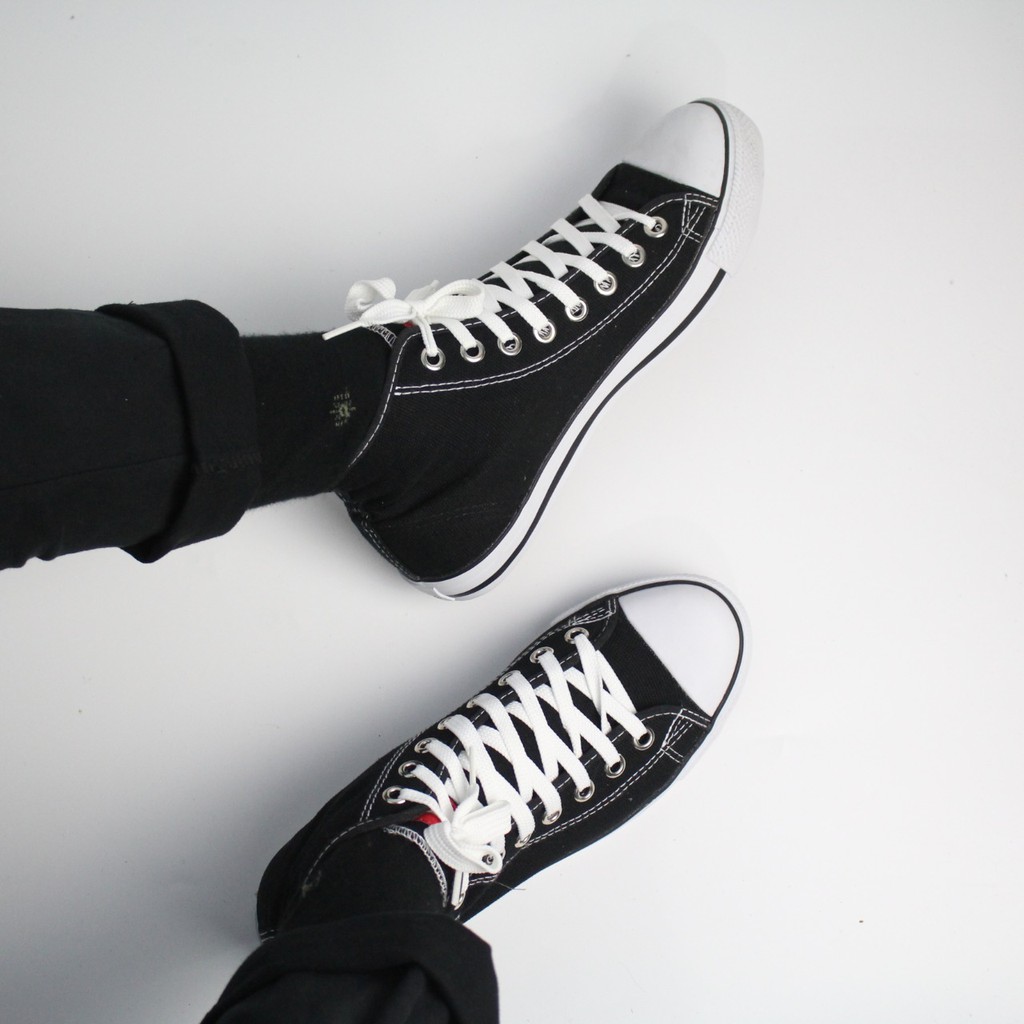 SEPATU SNEAKERS PRIA/WANITA MODEL TINGGI