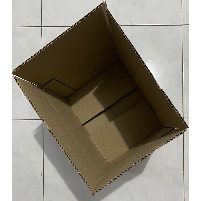 

KARDUS / KARTON / PACKAGING / BOX POLOS UK. 28x23x18cm