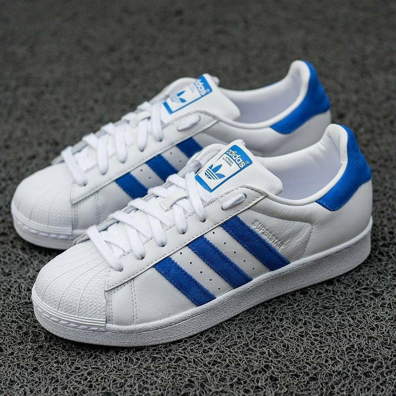 superstar trainers white
