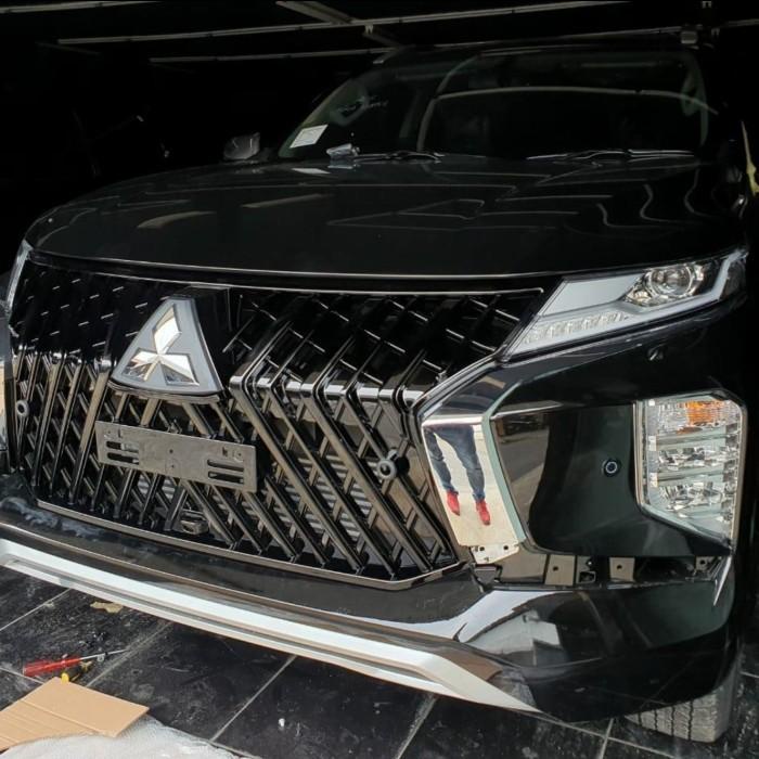 GRILL LEXUS IMPORT PAJERO SPORT 2021