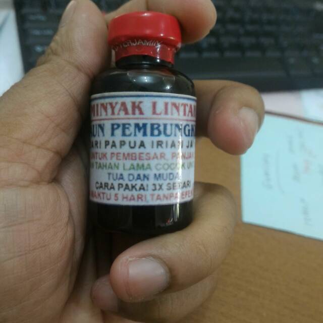 MINYAK DAUN BUNGKUS PAPUA