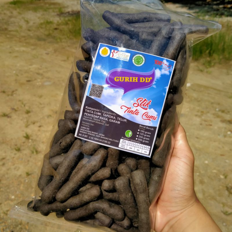 

SNACK KEMPLANG STIK TINTA CUMI BANGKA 250 GRAM [GURIH DD] (100% HALAL)