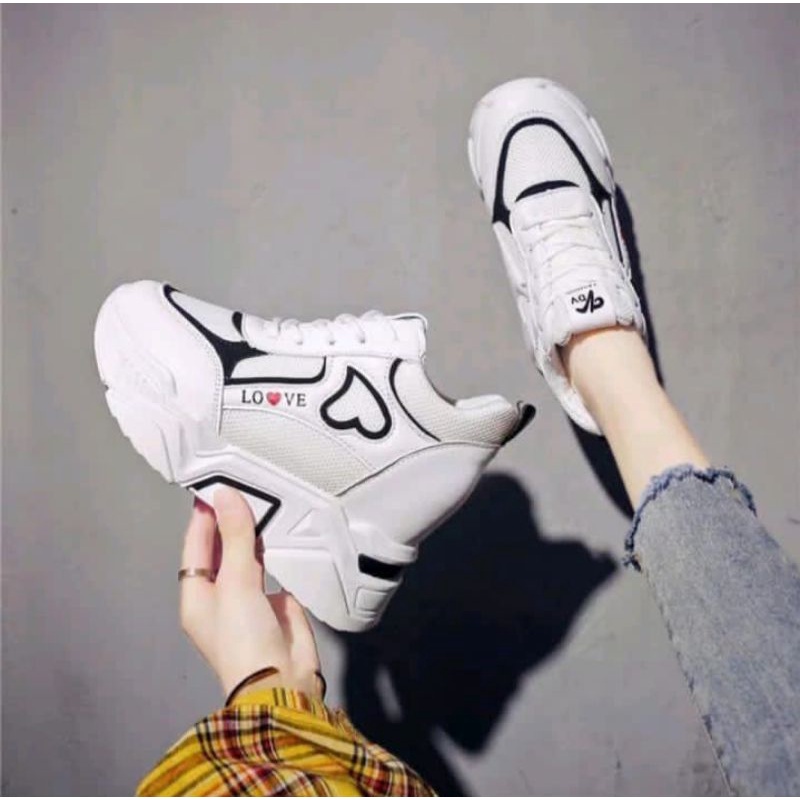 Sepatu wanita fashion sneakers JintuLove/sepatu sneakers tali trendy termurah bisa cod kekinian/sepatu wanita jalan santai trendy/sepatu wanita sneakers santai jalan trendy