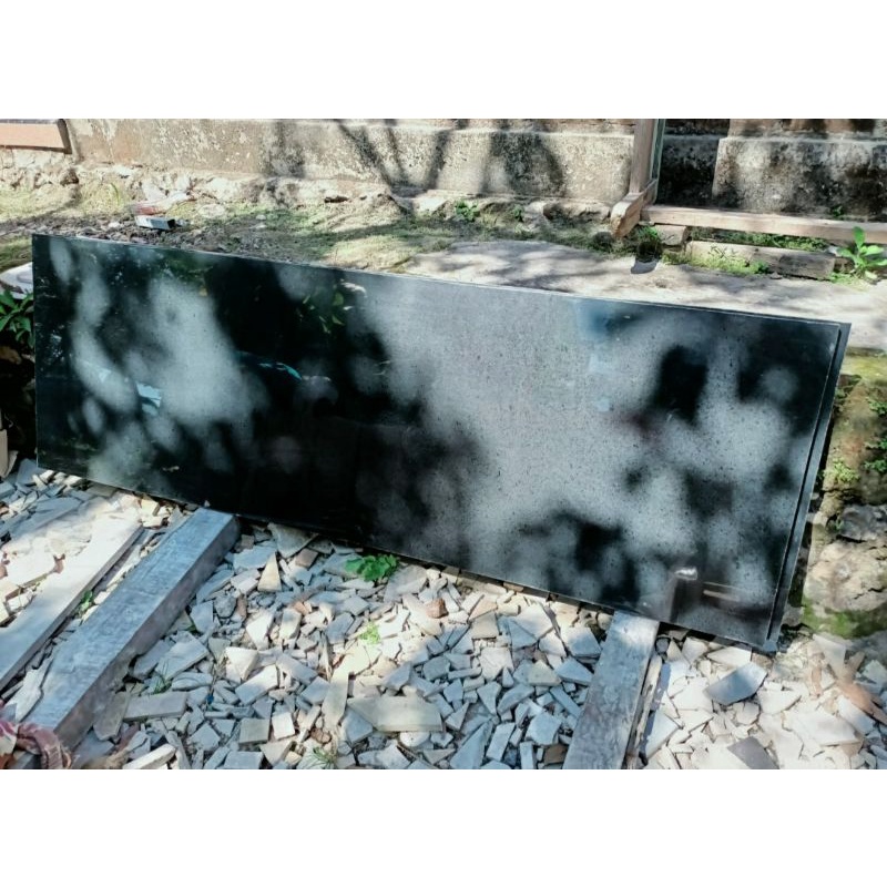 Lembaran Granit Hitam Doft