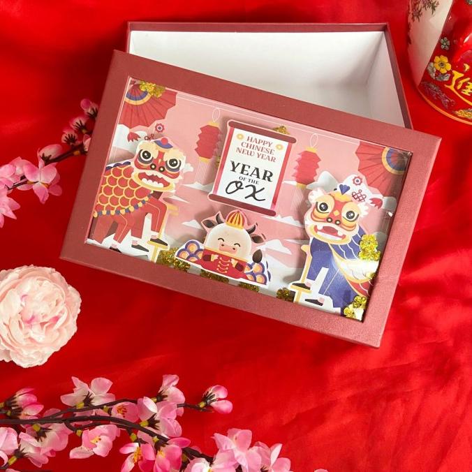

BISA COD Box Imlek - Red Barongsai Shaker Box, Box Hamper Imlek KOMPLIT Kode 49