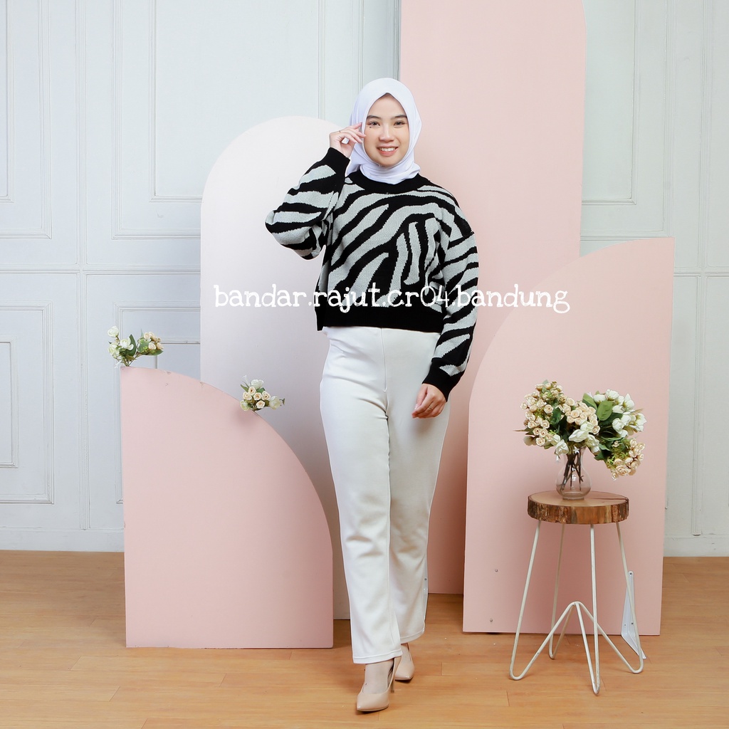 SWEATER CROP TOP LIVY RENATA MOTIF ZEBRA/BRANDED 7 GATE