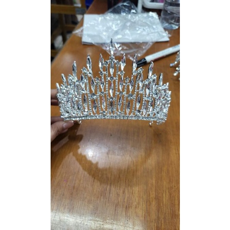 Mahkota besar pengantin mahkota mewah hijab