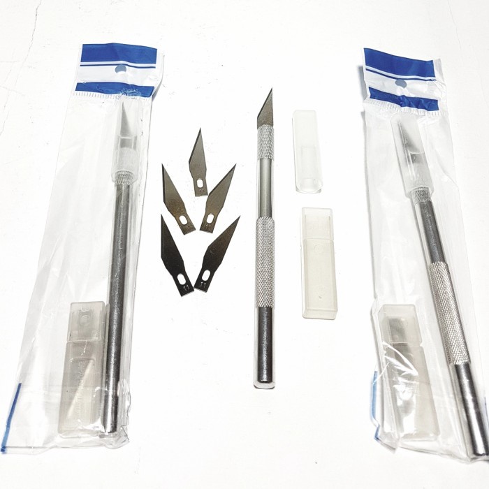 

Terbatas Pen Cutter Set + Refill Pisau Ukir / Cutting Murah