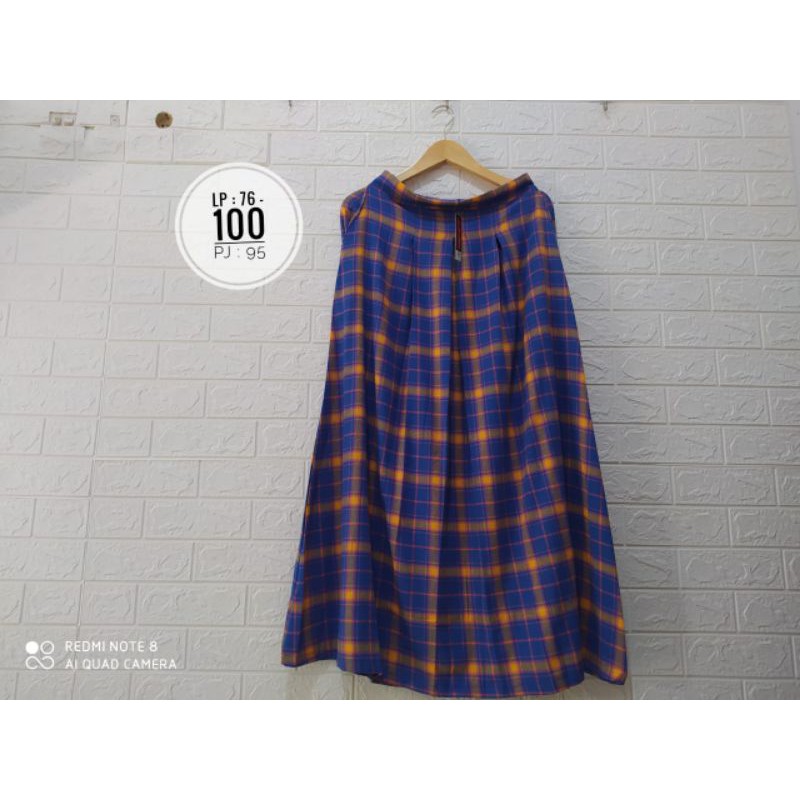 Rok Flanel by Jevanni