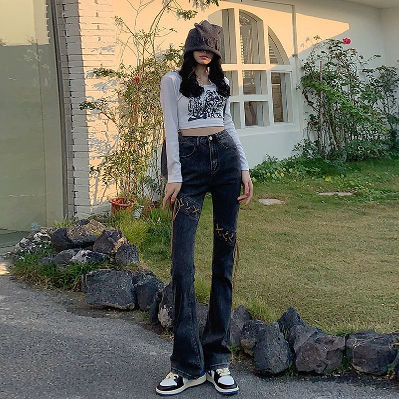 Red Microflared Pants Retro Port Spandex Fish Tail Denim Wanita Musim Semi dan Musim Gugur Lurus Kecil Wanita Gaya Baru Tinggi