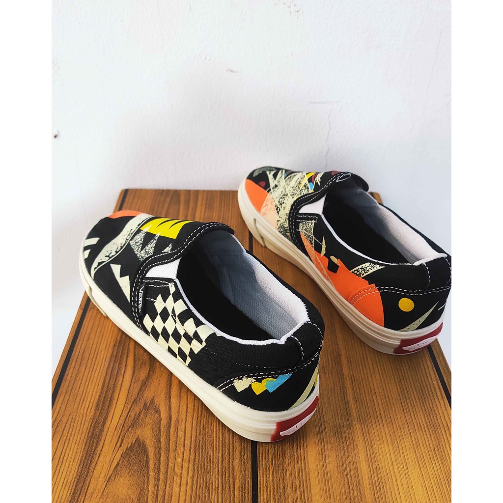 Sepatu Anak Slip On | Vans Moma Anak | Slip On Anak | Sepatu Anak Vans | Moma Anak | Sepatu Anak | Sepatu Anak Balita | Sepatu Anak Kecil-3