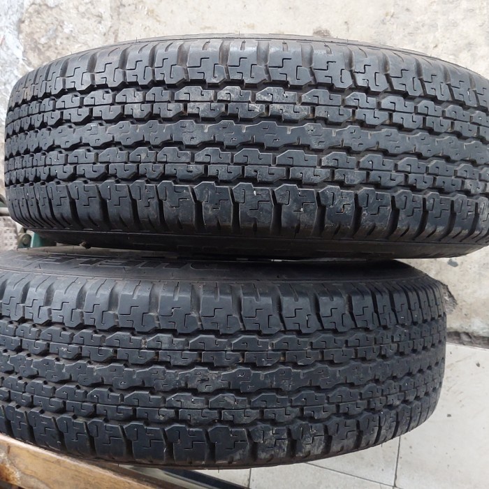 BAN BRIDGESTONE DUELER H/T 235/75 R15