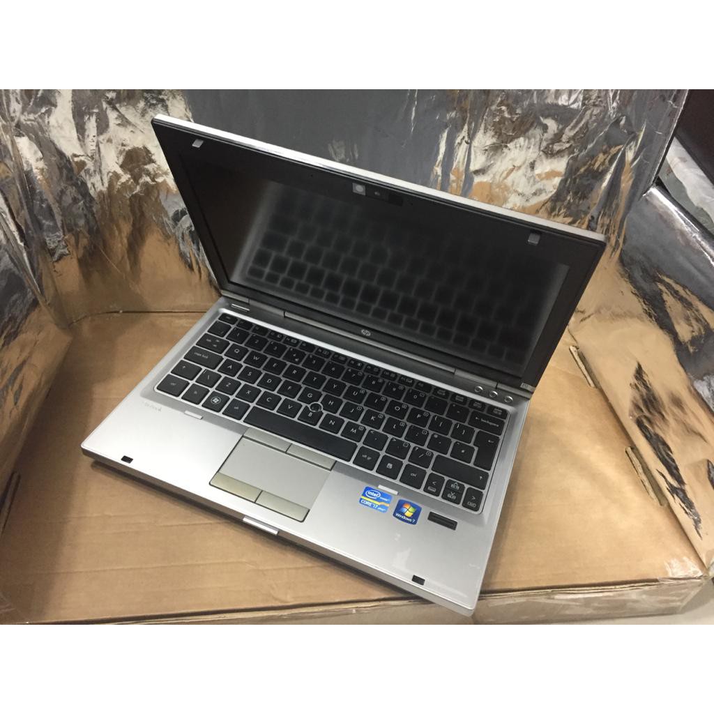 HP ELITEBOOK 2560P  INTEL CORE i7- 2ND GEN 4GB RAM - 320GB HDD