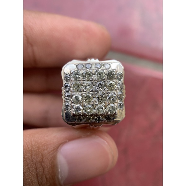 Cincin Berlian Cowok
