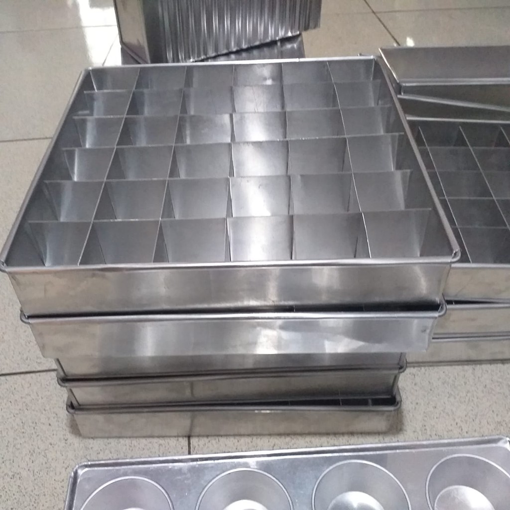 Loyang Brownies / 1 SET Loyang + Sekat Brownies / Loyang Sekat Brownies