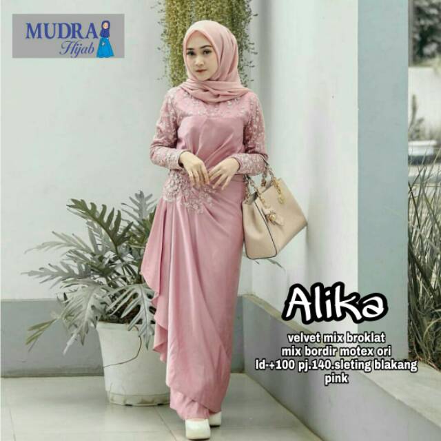 Alika dress