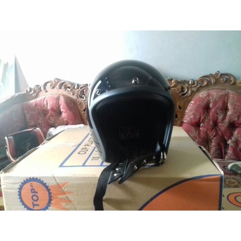 helm slimhead
