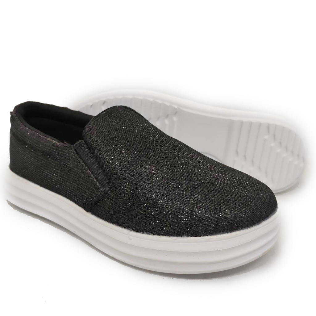 Sepatu Slip On Wanita Vanora Dans