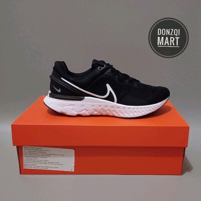 nike womens running shoes react