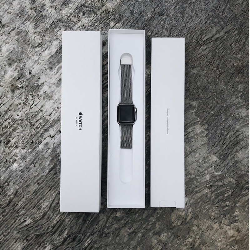 ❌SOLD❌ Preloved Apple Watch series 3 38mm silver alumunium free strap & case